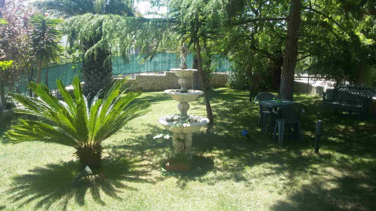 B&B Lo Smeraldo Castellana Grotte Exteriör bild